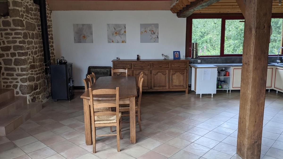 L'Angeberdière Saint-Mars-sur-la-Futaie Exterior foto