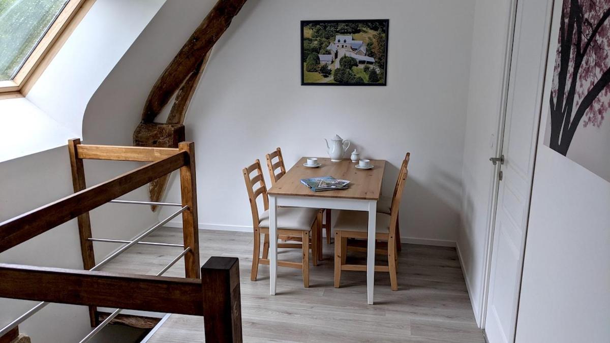 L'Angeberdière Saint-Mars-sur-la-Futaie Exterior foto